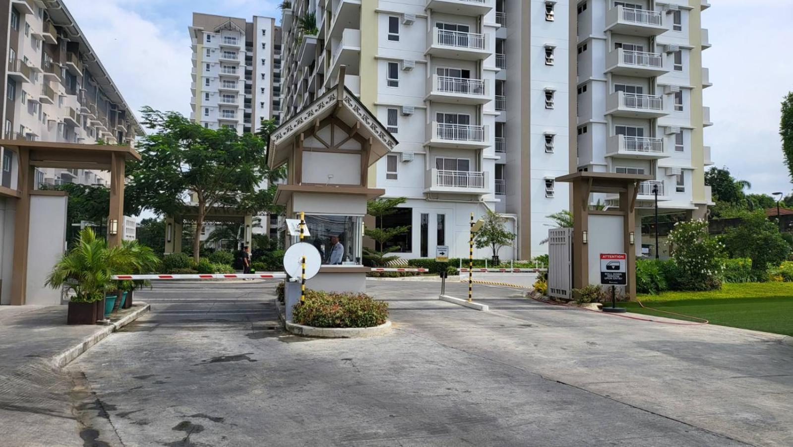 The Atherton- Spacious Modern Condo Unit In Paranaque Near The Airport, Makati, Bgc And Highways Paranaque City 外观 照片
